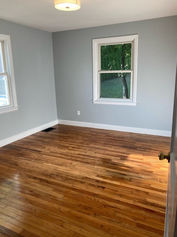 45 Pilgrim Ave, Worcester MA 01604-3057 exterior