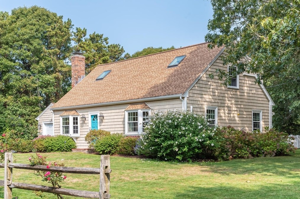 150 Meadow Dr, Eastham, MA 02642