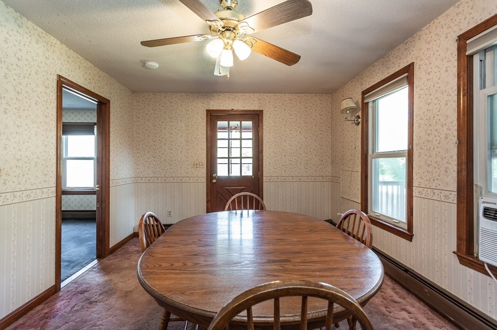 26 Norfolk Ave, Dartmouth MA 02747-3014 exterior