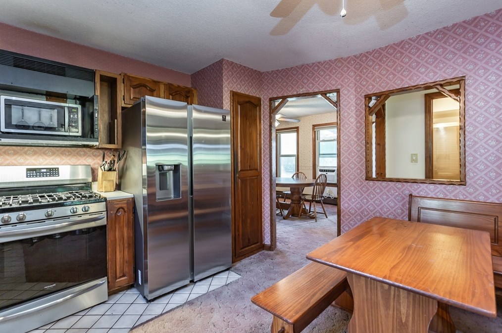 26 Norfolk Ave, Dartmouth MA 02747-3014 exterior