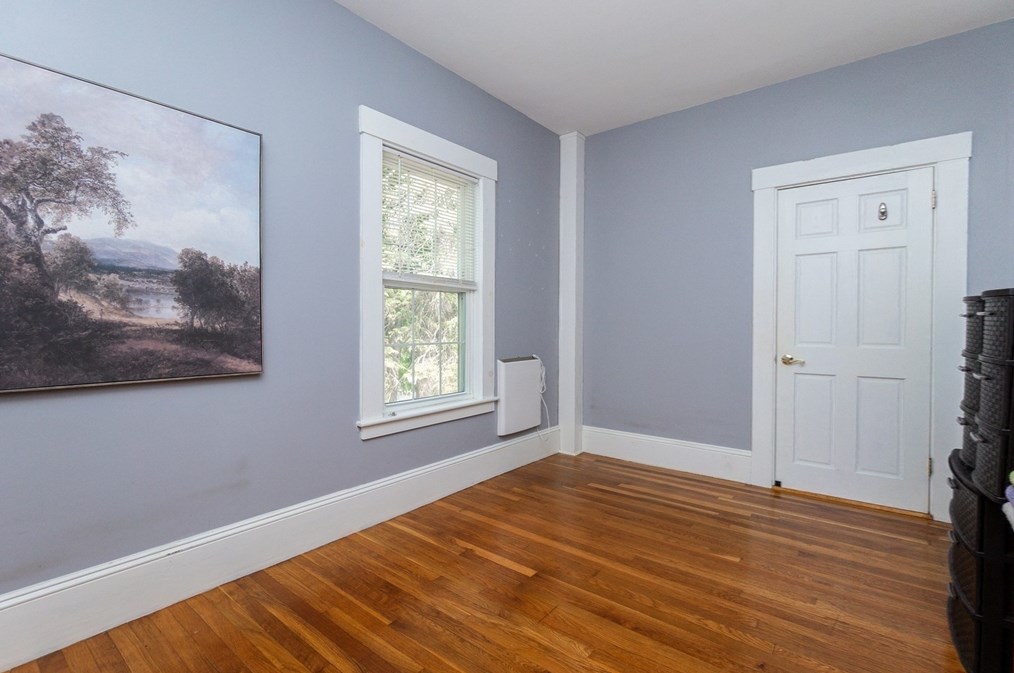 1176 Main St, Reading MA 01867-3924 exterior