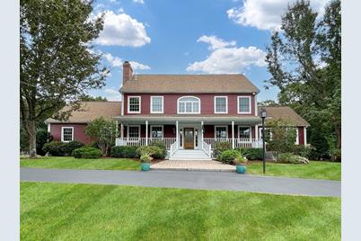 1381 West St, Wrentham, MA 02093 - Photo 1