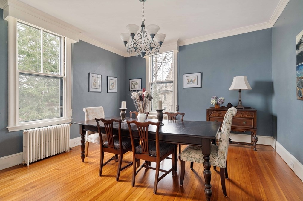 247 Fisher Ave, Brookline MA 02445-5703 exterior