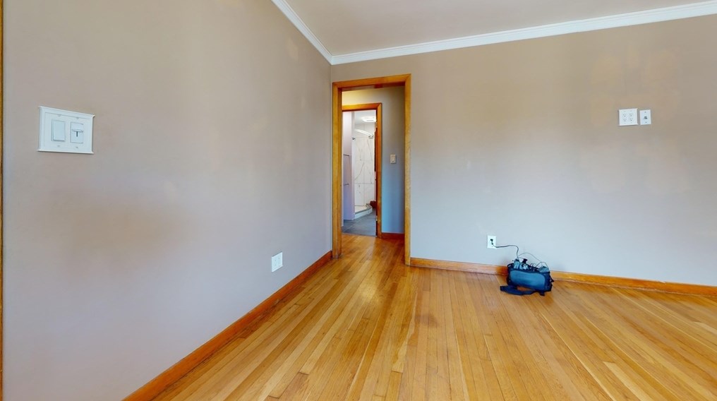 108 Pilgrim Ave, Worcester MA 01604-3022 exterior