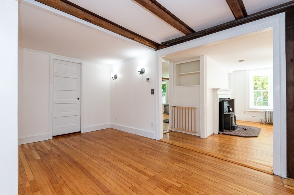 58 Main St, Haverhill MA 01833-2011 exterior