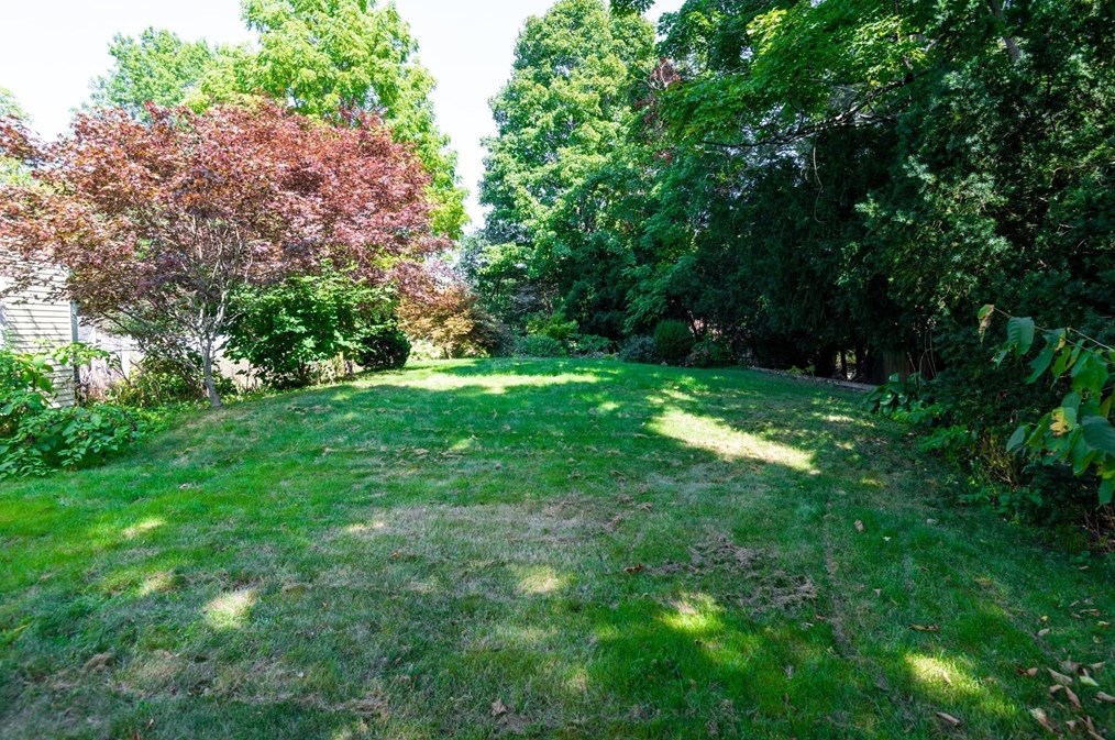 58 Main St, Haverhill MA 01833-2011 exterior