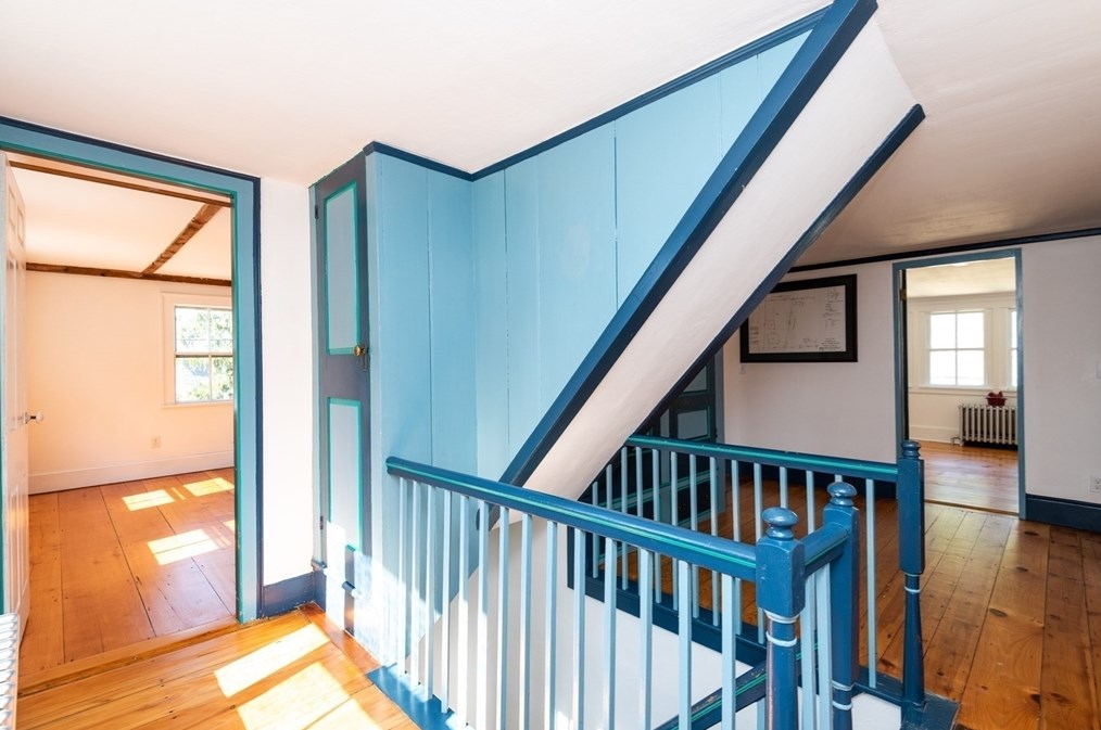 58 Main St, Haverhill MA 01833-2011 exterior