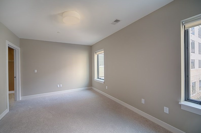 33 Rogers St #513, Cambridge, MA 02142