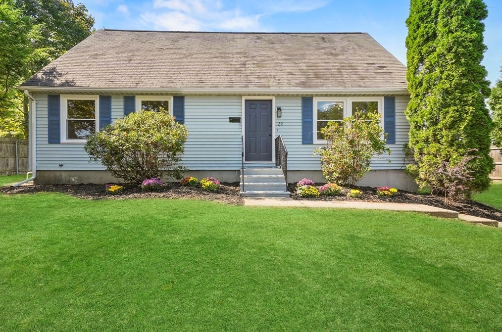 29 Nome St, Worcester, MA 01605