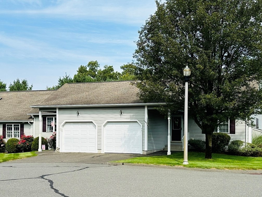 210 Johnson Rd #36, Chicopee, MA 01022