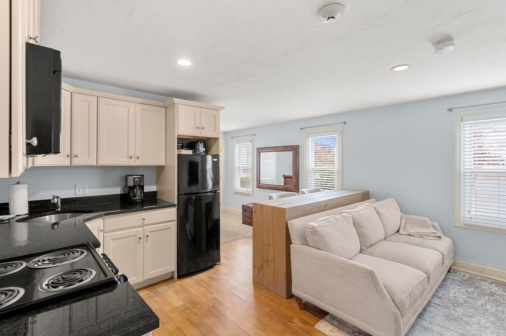 875 Ocean St, Marshfield, MA 02050 exterior