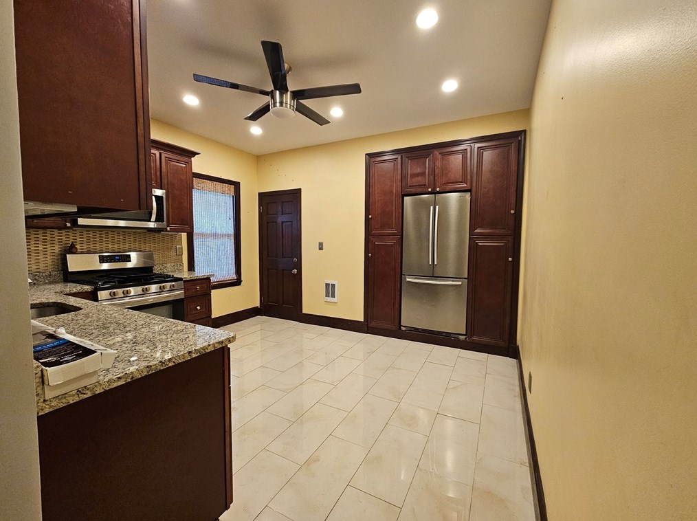 4 Richfield St #2, Boston, MA 02125