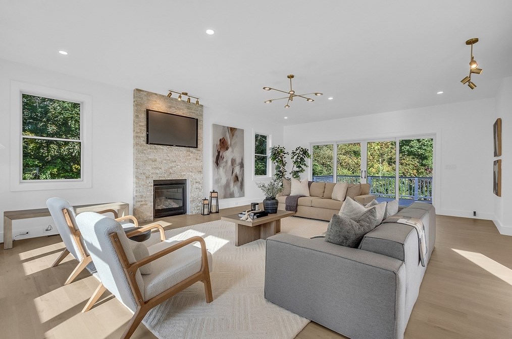 91 Virginia Rd, Concord, MA 01742