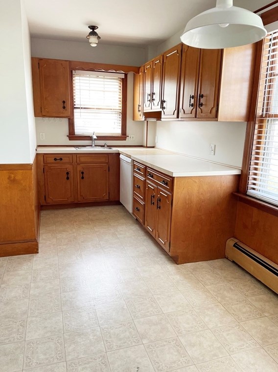 96 Margin St #2, Salem, MA 01970