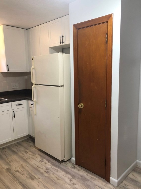 89 Trapelo Rd, Waltham, MA 02452 exterior