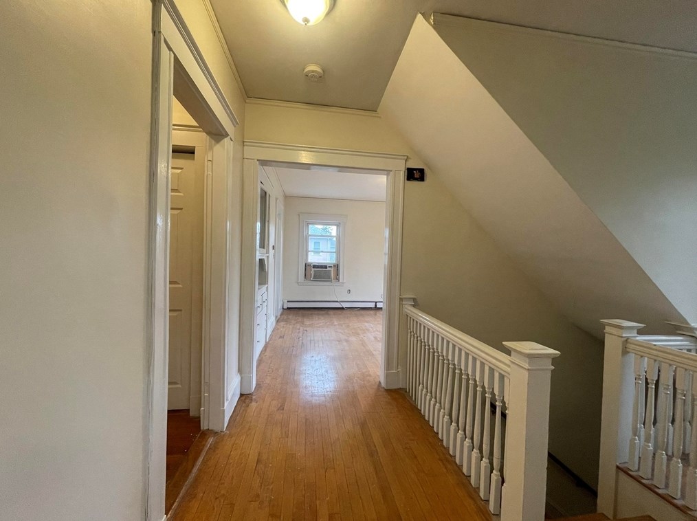 8 Silver Lake Ave #2, Newton, MA 02458
