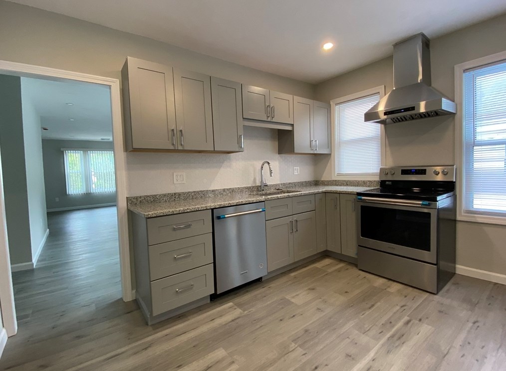 67 Richmond Ave #2, Worcester, MA 01602