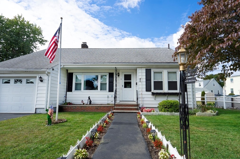 5 Hampton, Saugus, MA 01906