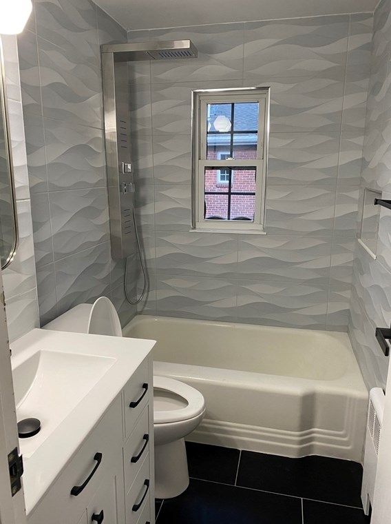 33 Charlesbank Rd #33, Newton, MA 02458