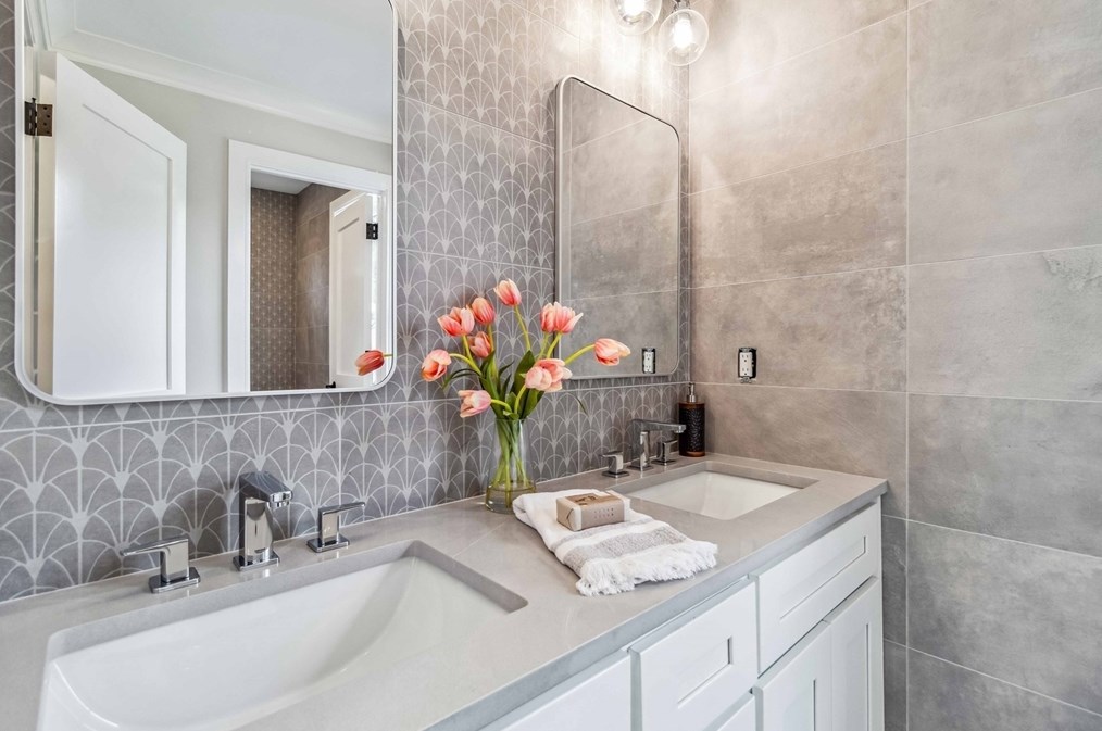 281 Ward St, Newton MA 02459-1213 exterior