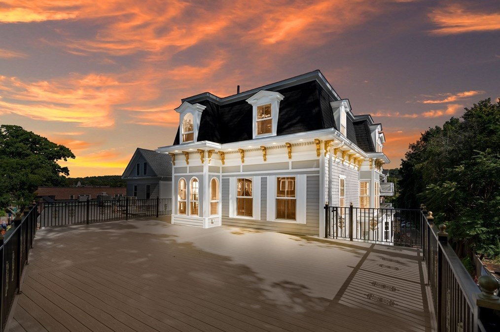 40 Church #c, Winchester, MA 01890