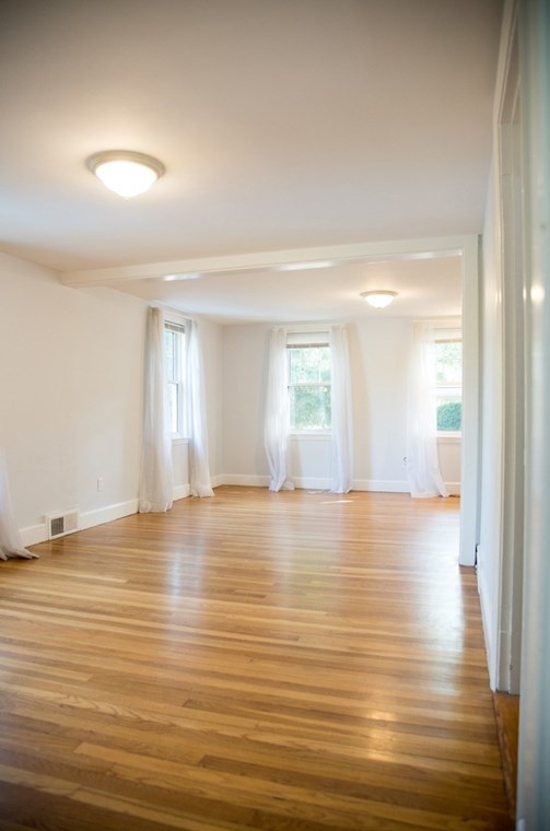 8 French St, Hingham, MA 02043