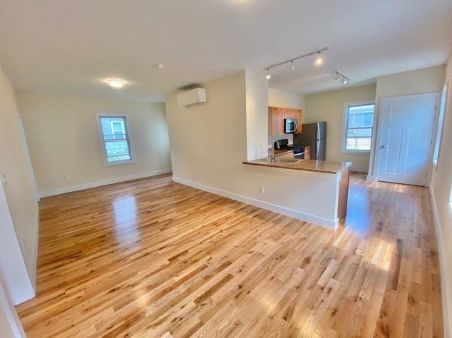 30 Cherry St #b, Northampton, MA 01060