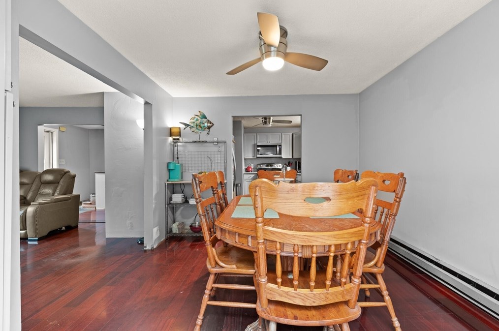 37 Ekman St, Worcester MA 01607-1513 exterior