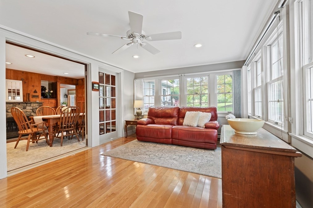 91 Norfolk St, Holliston MA 01746-2338 exterior