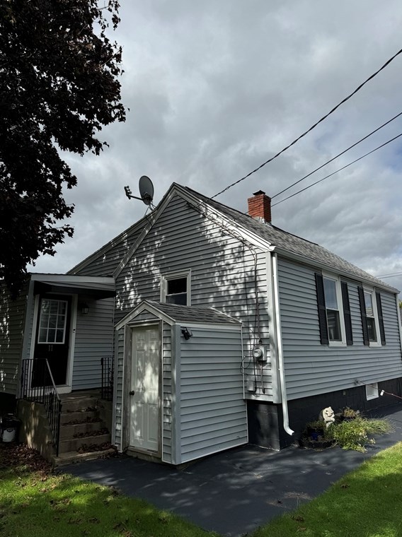 9-11 Beeden Rd #11, Westport, MA 02790