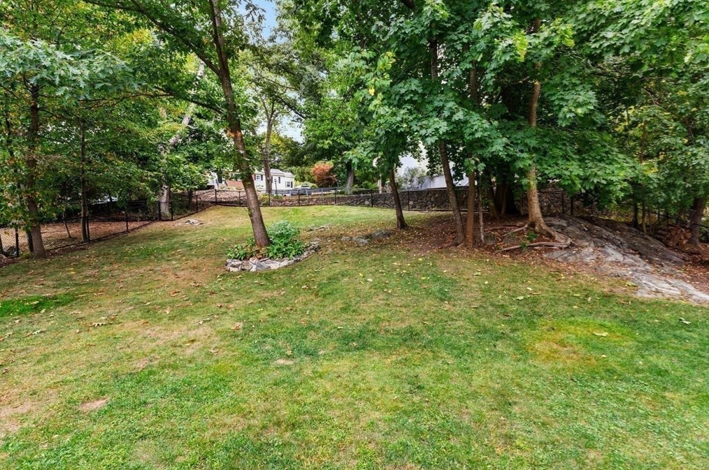 270 Lexington St, Woburn MA 01801-4806 exterior