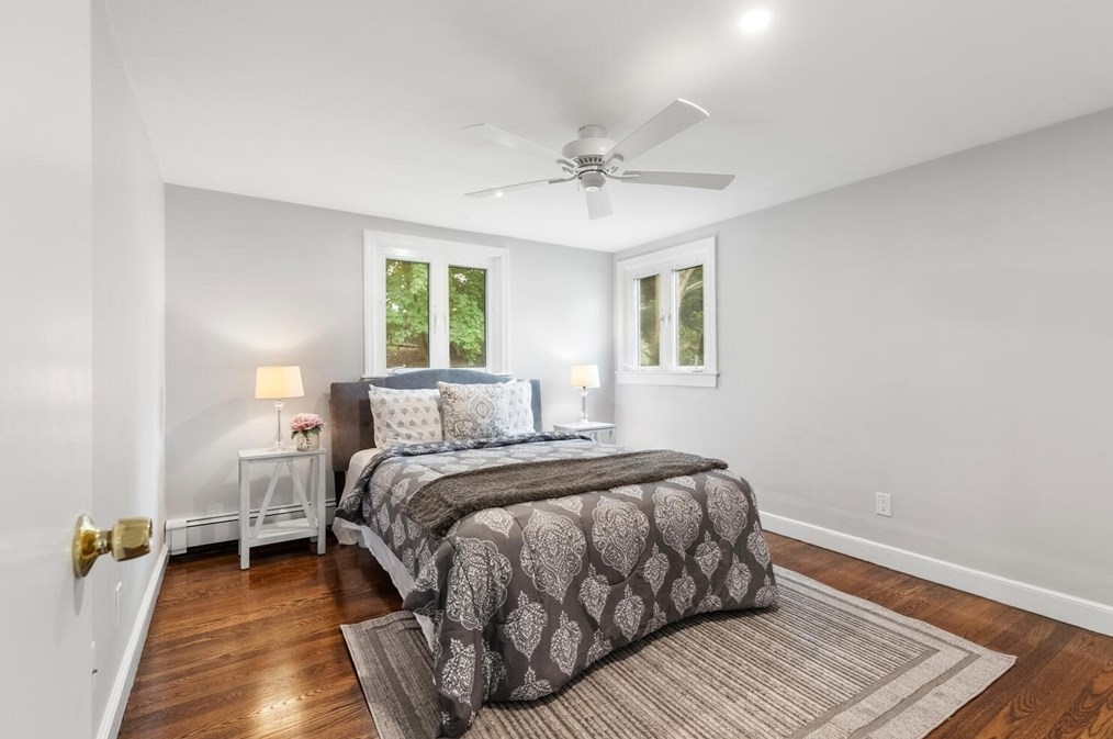 270 Lexington St, Woburn MA 01801-4806 exterior