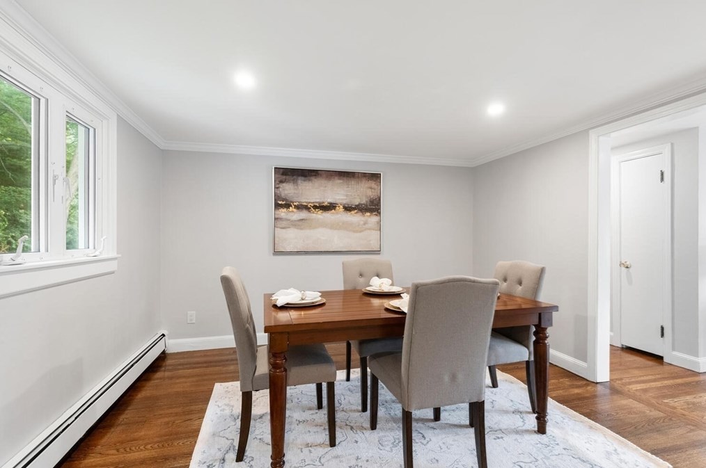 270 Lexington St, Woburn MA 01801-4806 exterior