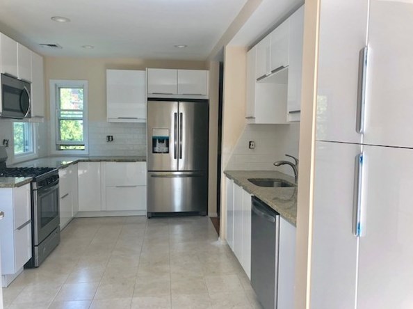 1003 Chestnut St, Newton, MA 02464 exterior