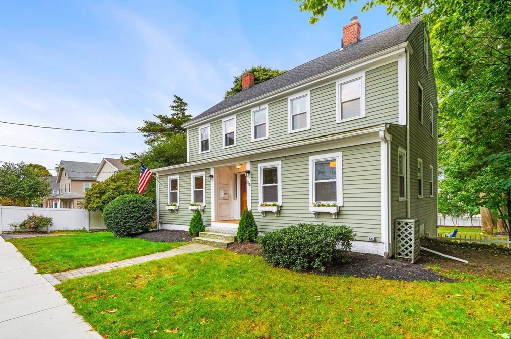 84 Woburn St, Reading, MA 01867 exterior