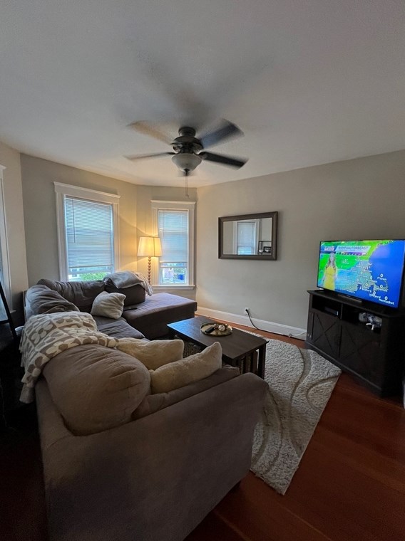 41 King St #2, Boston, MA 02122