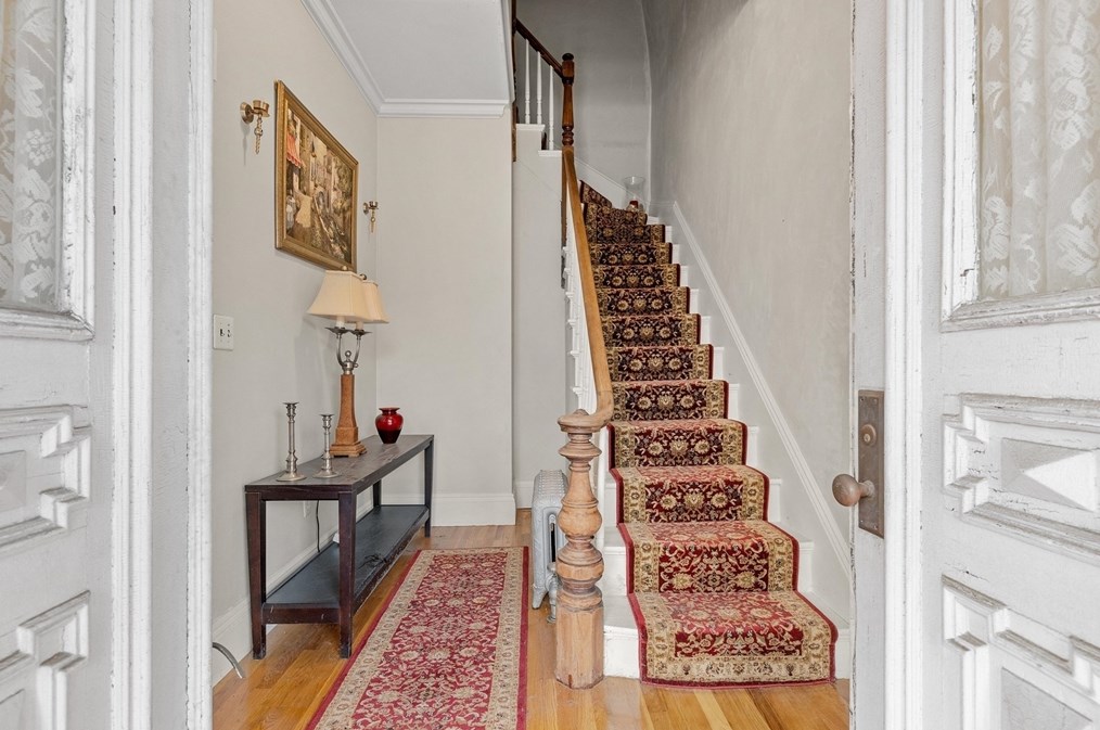 120 Haverhill St, Lawrence MA 01841-2817 exterior