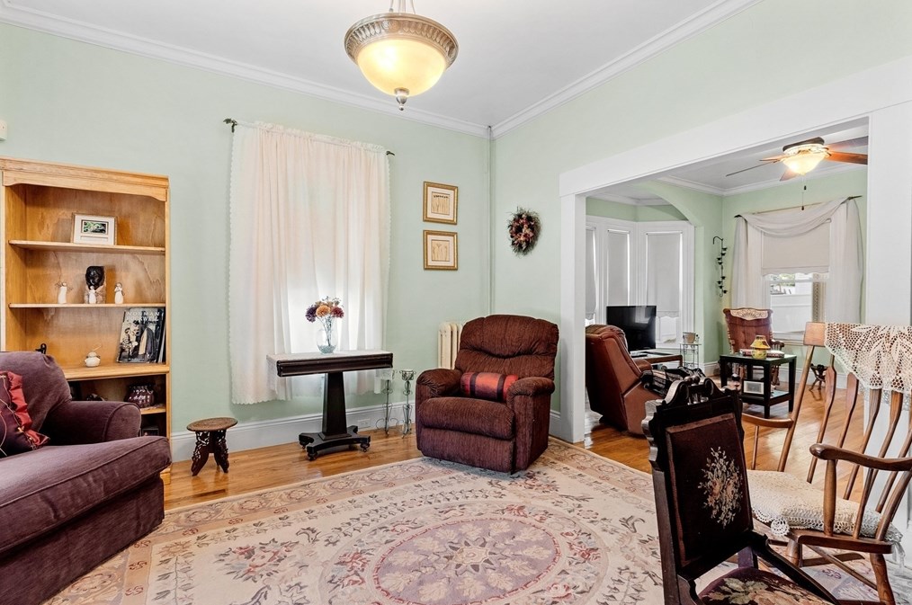 120 Haverhill St, Lawrence MA 01841-2817 exterior