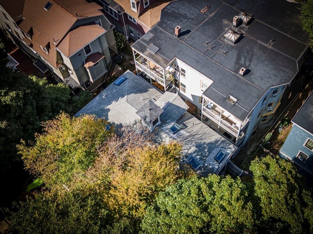 335 Harvard St, Cambridge MA  02139-2001 exterior