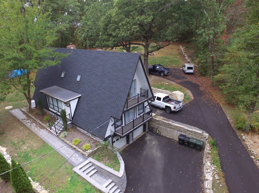 145 Hazel St, Uxbridge, MA 01569