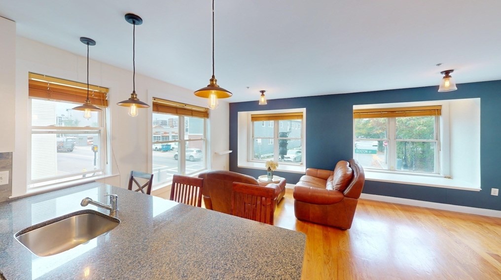 106 Boston St #one, Boston, MA 02125
