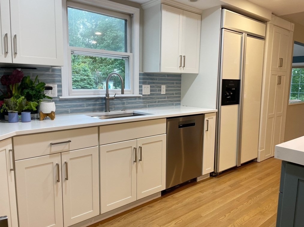 100 Worcester Ln, Waltham, MA 02451