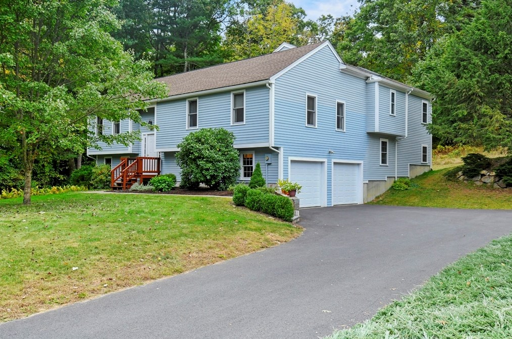 165 Rice Ave, Northborough, MA 01532