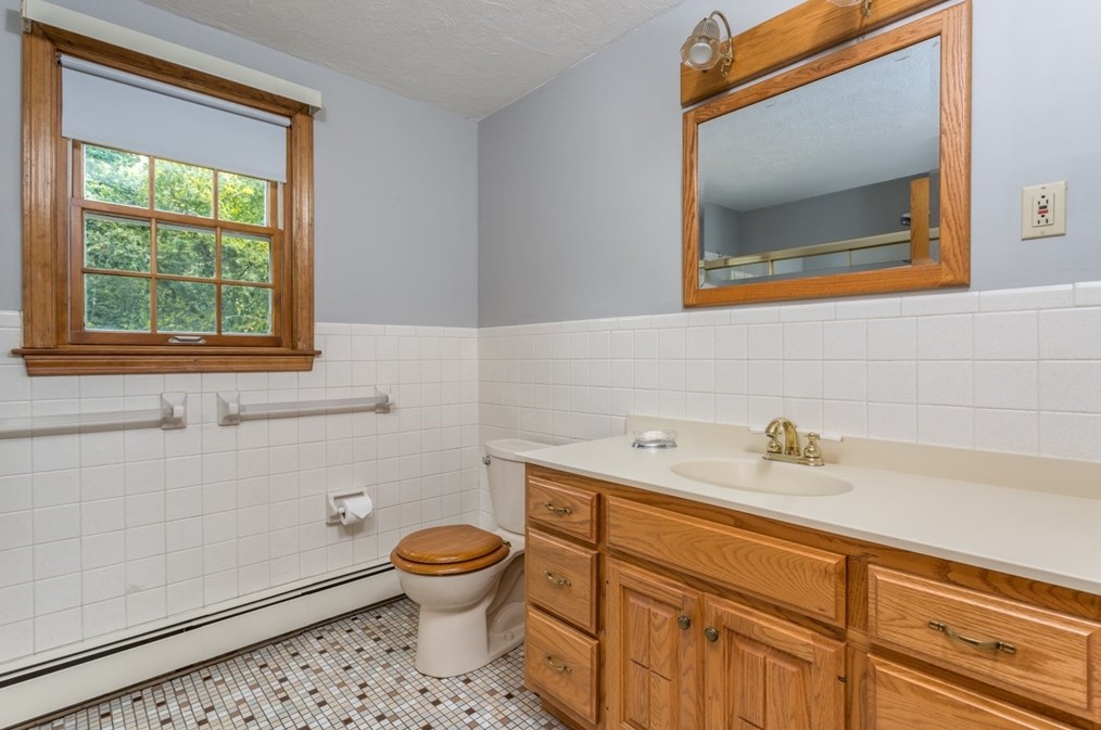 344 Orch St, Millis MA  02054-1026 exterior