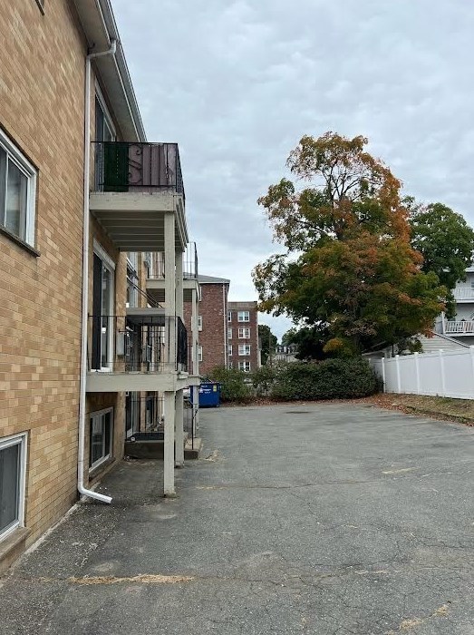 87 Cedar St, Malden, MA 02148-3660