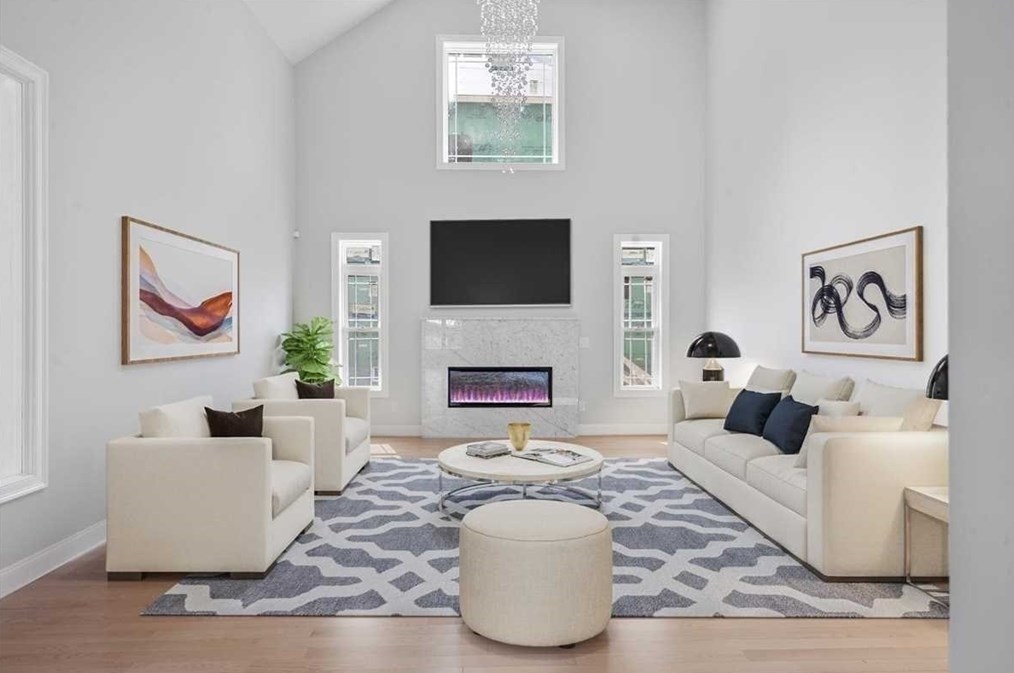 235 Lk Ave, Worcester MA 01604-5824 exterior