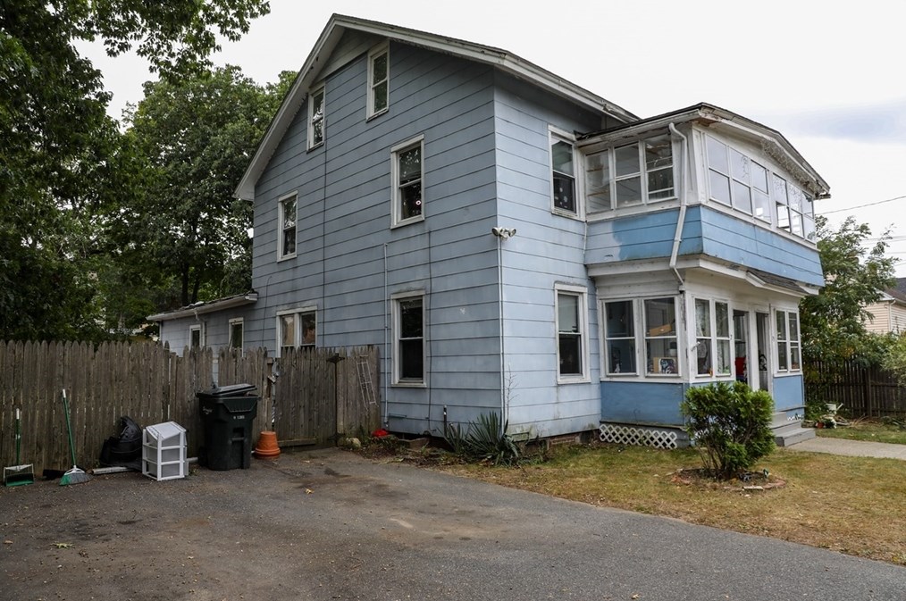 75-77 Hampden St, Springfield, MA 01151