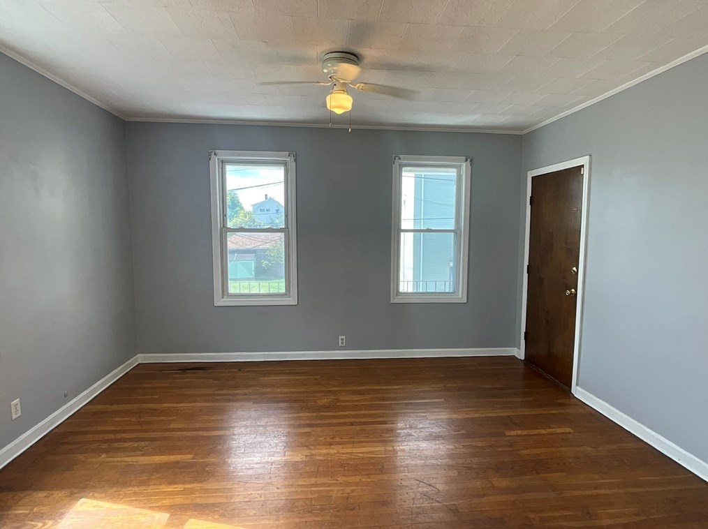 82 Crapo St #2, New Bedford, MA 02740