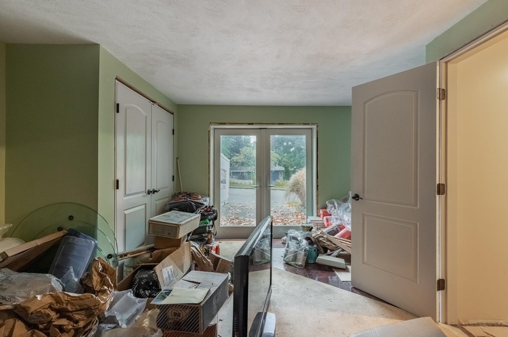 13 Donegal Rd, Peabody MA 01960-3616 exterior