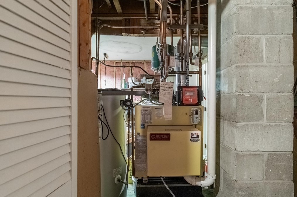 13 Donegal Rd, Peabody MA 01960-3616 exterior